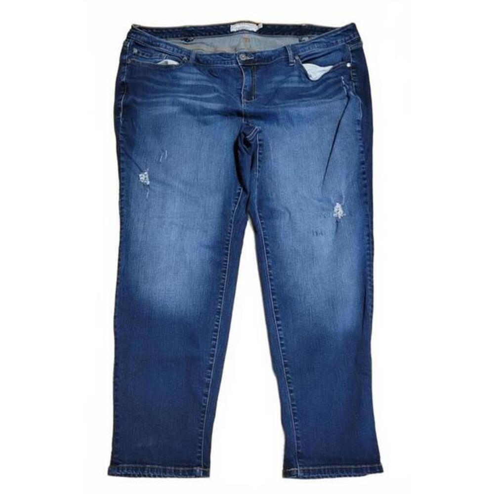 Torrid Medium‎ Medium Wash Distressed Straight Jeans Plus Size 26R